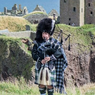 Dress Gordon Tartan Kilt