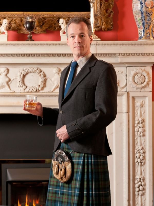 Argyll kilt outfit